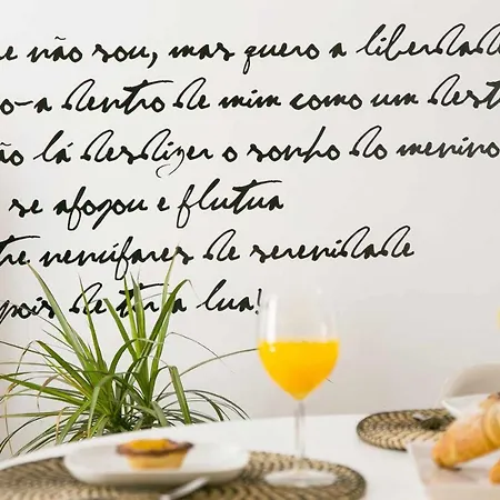 Cozy Center Av Liberdade Apartment *