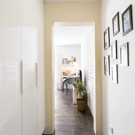 Apartment Liberdade-apartamento Confortavel Centro De