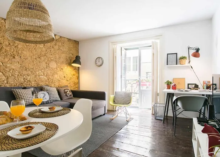 شقة Liberdade-apartamento Confortavel Centro De *